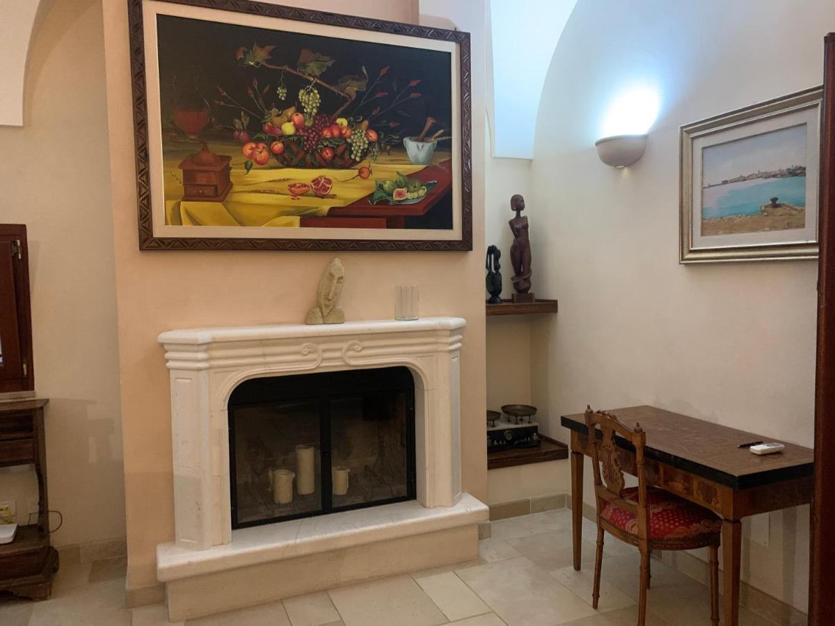 Palazzo Dei Gesuiti Appartamento Con Terrazza Privata Monopoli Exteriör bild