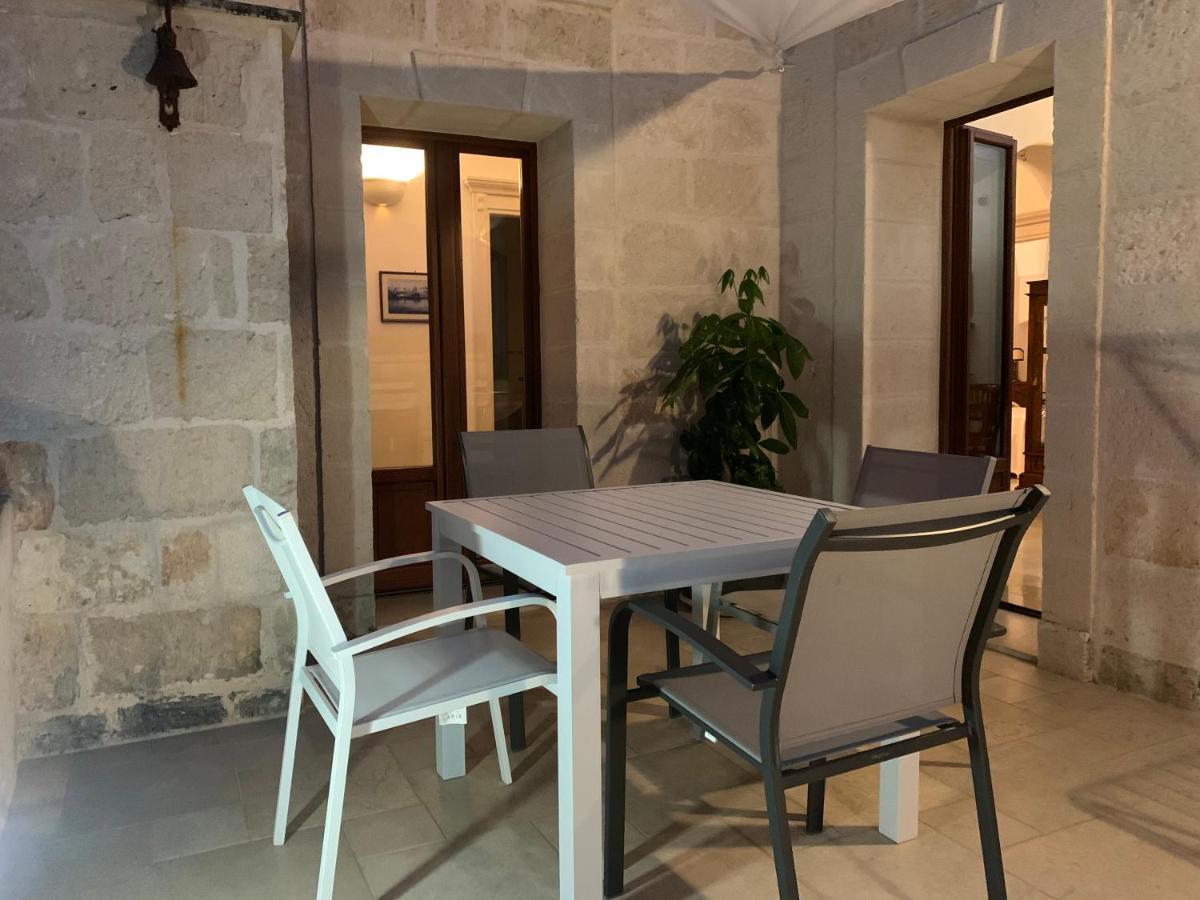 Palazzo Dei Gesuiti Appartamento Con Terrazza Privata Monopoli Exteriör bild